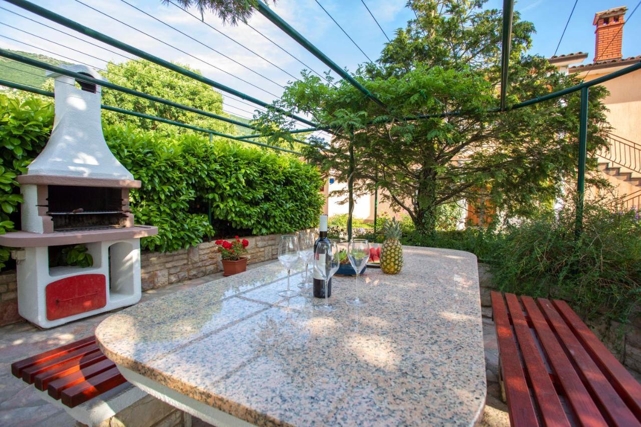 Apartmani Marica Plomin Bagian luar foto