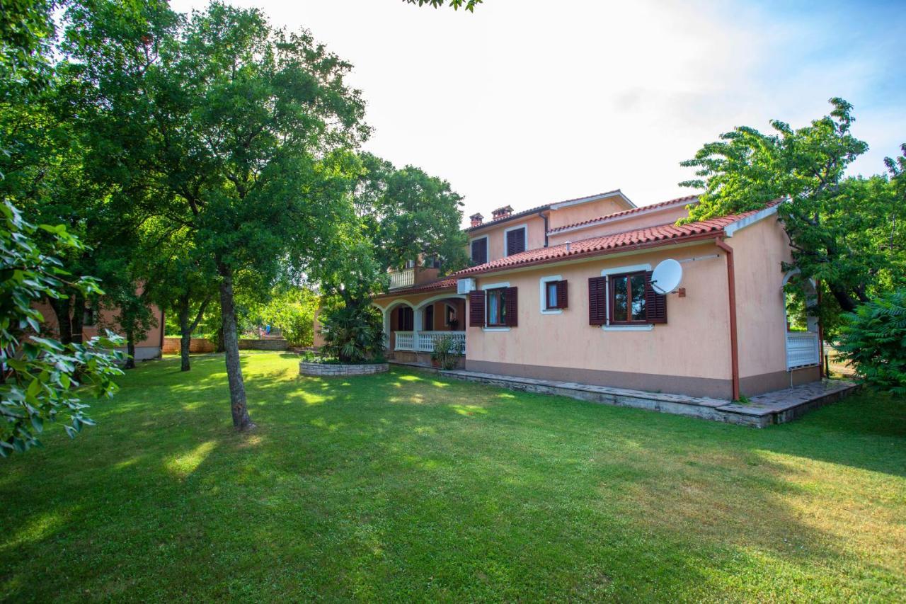 Apartmani Marica Plomin Bagian luar foto