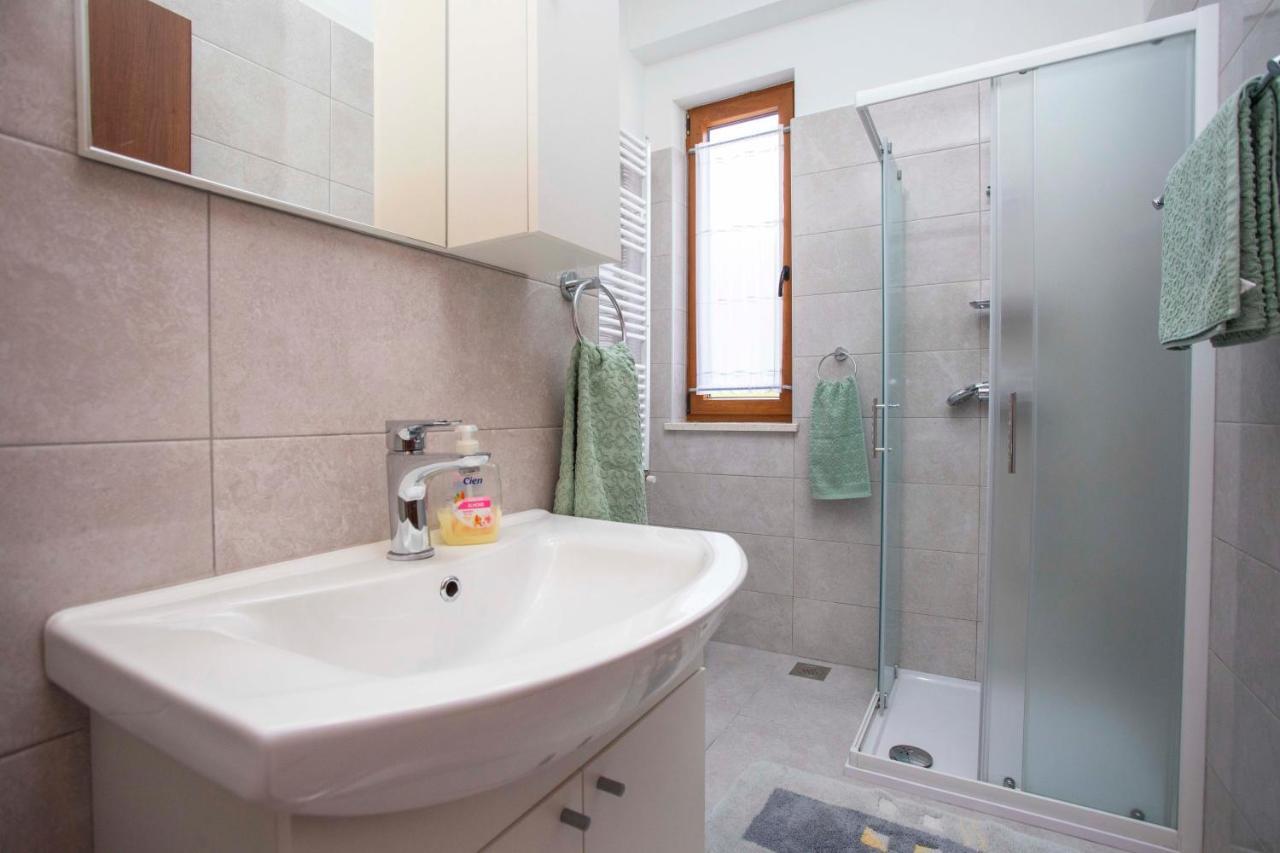 Apartmani Marica Plomin Bagian luar foto
