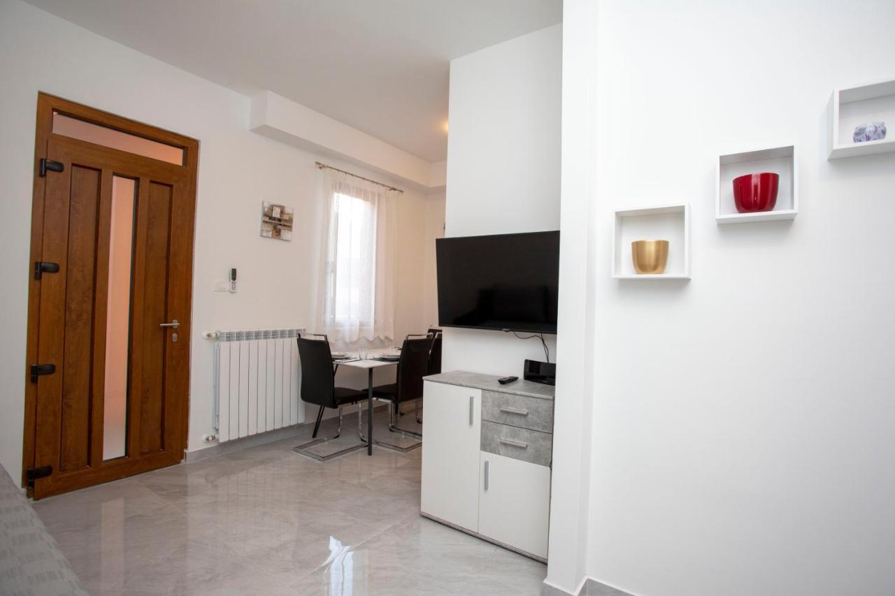 Apartmani Marica Plomin Bagian luar foto